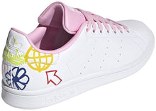 
                        
                          Cargar imagen en el visor de la galería, adidas Originals Women's Stan Smith (End Plastic Waste) Sneaker - JOY2ESpree
                        
                      