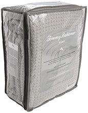 
                        
                          將圖片載入圖庫檢視器 Tommy Bahama Bahama Coast Gray Cotton Blanket Pelicans
                        
                      