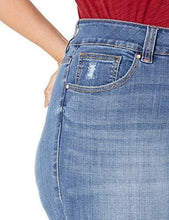 
                        
                          Load image into Gallery viewer, Jag Jeans Women's Plus Size Reese Vintage Straight Jean
                        
                      