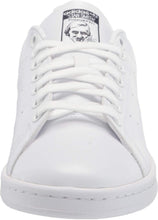 
                        
                          画像をギャラリービューアに読み込む, adidas Originals Men's Stan Smith Sneaker
                        
                      