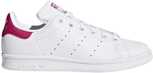 
                        
                          Muat gambar ke penampil Galeri, adidas Originals Unisex-Child Stan Smith Sneaker
                        
                      