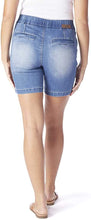 
                        
                          Load image into Gallery viewer, Jag Jeans Women's Gracie Pull on 8" Short
                        
                      