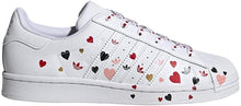 
                        
                          Cargar imagen en el visor de la galería, adidas Originals womens Superstar Shoes
                        
                      