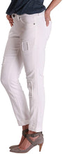 
                        
                          Cargar imagen en el visor de la galería, Jag Jeans Women's Erin Cuffed Ankle Jean
                        
                      