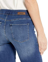 
                        
                          Load image into Gallery viewer, Jag Jeans Women's Lewis Straight Cuffed Pull on Crop with Embroidery
                        
                      