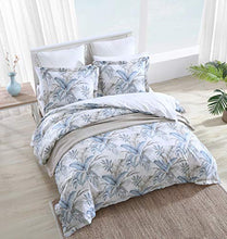 
                        
                          Muat gambar ke penampil Galeri, Tommy Bahama | Bakers Bluff Collection | Comforter Set - 100% Cotton, Ultra-Soft &amp; Breathable, Reversible Bedding with Matching Shams, Queen, Blue
                        
                      