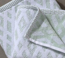
                        
                          Muat gambar ke penampil Galeri, Tommy Bahama Home 6pc Towel Set 100% Terry Cotton, Oeko-Tex Certified, Super Soft &amp; Absorbant, Medium-Weight, 6 Piece, Bimini
                        
                      
