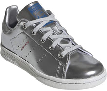 
                        
                          गैलरी व्यूवर में इमेज लोड करें, adidas Originals Juniors Stan Smith Lentic Sneaker
                        
                      