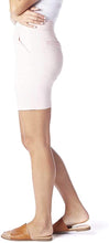 
                        
                          Load image into Gallery viewer, Jag Jeans Women's Gracie Pull on 8" Short
                        
                      
