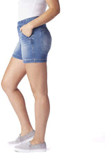 
                        
                          Load image into Gallery viewer, Jag Jeans Women's Gracie Pull on 5" Short
                        
                      