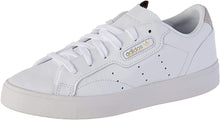 
                        
                          画像をギャラリービューアに読み込む, adidas Originals Women's Sleek Sneaker
                        
                      