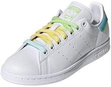 
                        
                          Cargar imagen en el visor de la galería, adidas Originals Women's Stan Smith (End Plastic Waste) Sneaker - JOY2ESpree
                        
                      