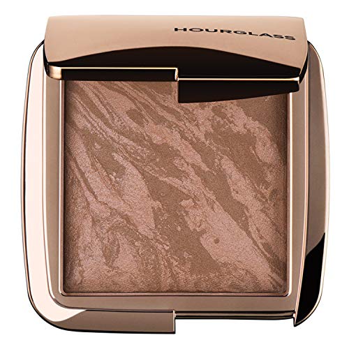 Hourglass Ambient Lighting Bronzer in Luminous Bronze Light. Highlighting Bronzer for a Natural Sun-Kissed Glow. Vegan and Cruelty-Free.