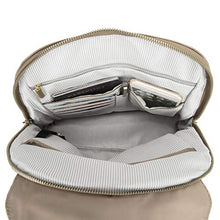 
                        
                          画像をギャラリービューアに読み込む, Travelon Women's Anti-Theft Tailored Backpack
                        
                      