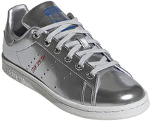 
                        
                          Cargar imagen en el visor de la galería, adidas Originals Unisex-Child Stan Smith Sneaker
                        
                      