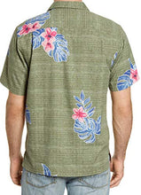 
                        
                          गैलरी व्यूवर में इमेज लोड करें, Tommy Bahama Island Zone Blooms Adrift Silk Blend Camp Shirt
                        
                      