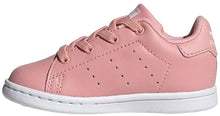 
                        
                          गैलरी व्यूवर में इमेज लोड करें, adidas Originals Unisex-Child Stan Smith Sneaker
                        
                      
