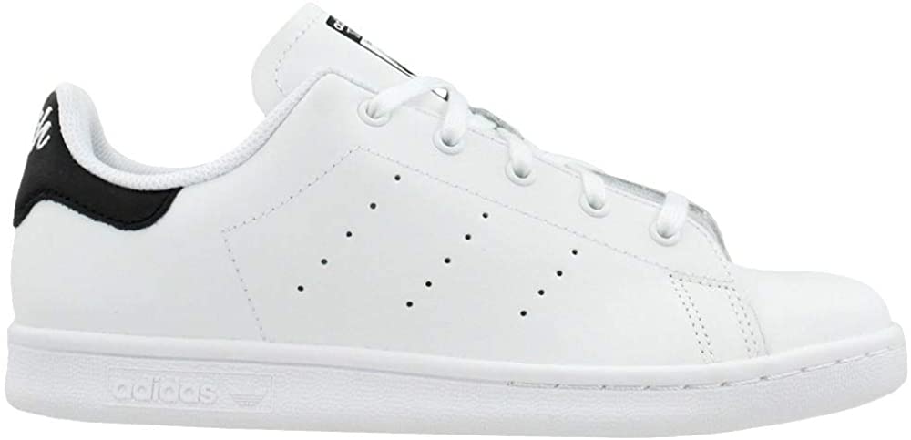 adidas Stan Smith Lace Up Sneakers (Big Kid) Casual Sneakers,