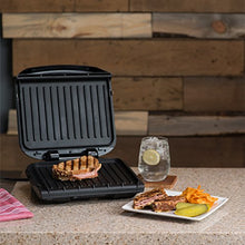 
                        
                          將圖片載入圖庫檢視器 George Foreman 4-Serving Removable Plate Grill and Panini Press, Black, GRP1060B - JOY2ESpree
                        
                      