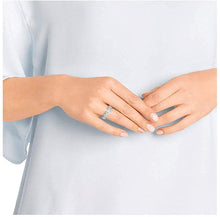 
                        
                          画像をギャラリービューアに読み込む, Swarovski Angelic Ring White Rhodium Plated - JOY2ESpree
                        
                      