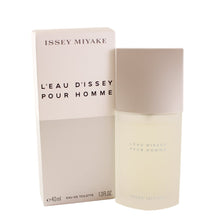 
                        
                          Load image into Gallery viewer, Issey Miyake Eau De Toilette Spray for Men, 1.3 Fl Oz
                        
                      