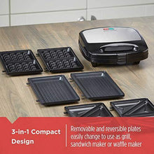 
                        
                          Muat gambar ke penampil Galeri, Black+Decker 3-in-1 WM2000SD 3-in-1 Waffle, Grill &amp; Sandwich Maker, Compact Design, Black/Silver - JOY2ESpree
                        
                      