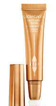 
                        
                          गैलरी व्यूवर में इमेज लोड करें, Charlotte Tilbury Glowgasm Beauty Light Wand Easy Highlighter in Goldgasm
                        
                      