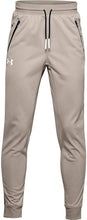 
                        
                          Load image into Gallery viewer, Under Armour Boys' Pennant Tapered Pants
                        
                      
