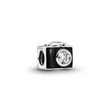 
                        
                          画像をギャラリービューアに読み込む, Pandora Jewelry Vintage Camera Cubic Zirconia Charm in Sterling Silver - JOY2ESpree
                        
                      