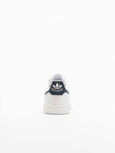 
                        
                          Load image into Gallery viewer, adidas Originals Mens Stan Smith Leather Sneaker
                        
                      