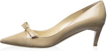
                        
                          Load image into Gallery viewer, JIMMY CHOO Women's Verla Pump
                        
                      
