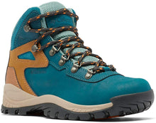 
                        
                          Load image into Gallery viewer, Columbia Women's Newton Ridge Plus Hiking Boot
                        
                      
