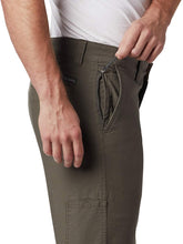 
                        
                          Load image into Gallery viewer, Columbia Men's Flex ROC Pant
                        
                      