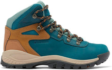 
                        
                          Load image into Gallery viewer, Columbia Women's Newton Ridge Plus Hiking Boot
                        
                      