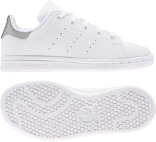 
                        
                          Cargar imagen en el visor de la galería, adidas Originals Unisex-Child Stan Smith Sneaker
                        
                      