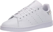 
                        
                          Muat gambar ke penampil Galeri, adidas Originals Unisex-Child Stan Smith Sneaker
                        
                      