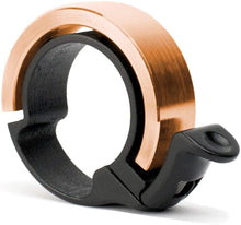 
                        
                          將圖片載入圖庫檢視器 Knog Oi Bike Bell - Original &amp; Luxe Styles, Built in Cable-Clip, Adult/Youth Bicycle Bell (Black, Copper, Brass, Aluminum)
                        
                      