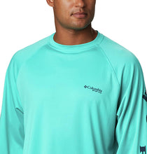 
                        
                          Load image into Gallery viewer, Columbia Men's Terminal Tackle Long Sleeve Shirt
                        
                      