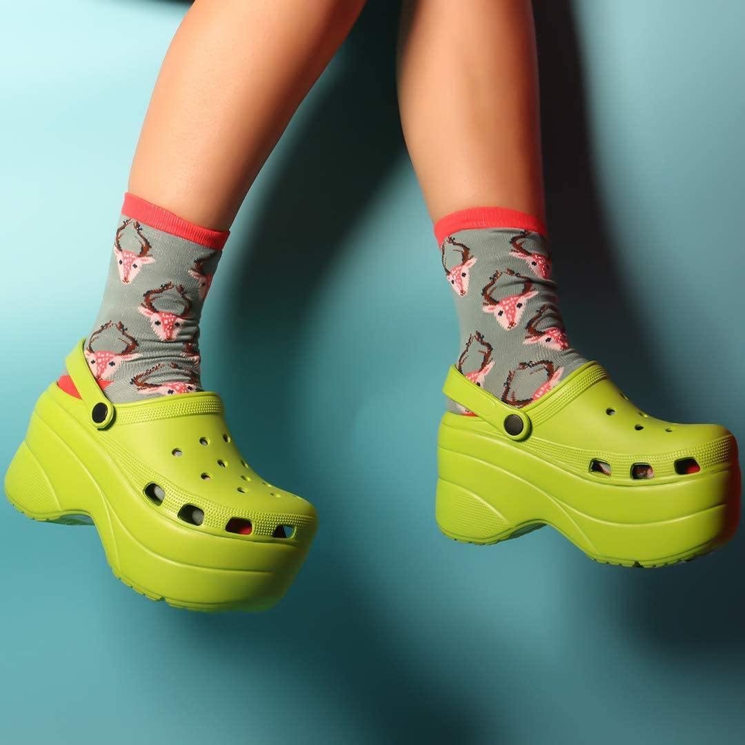 Cape Robbin Gardener Platform Clogs Slippers for Women, Women’s Fashion Comfortable Slip On Slides Shoes