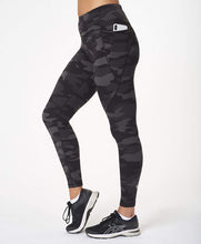 
                        
                          Cargar imagen en el visor de la galería, Sweaty Betty Power Workout Leggings
                        
                      