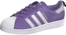 
                        
                          Cargar imagen en el visor de la galería, adidas Originals womens Superstar Shoes
                        
                      