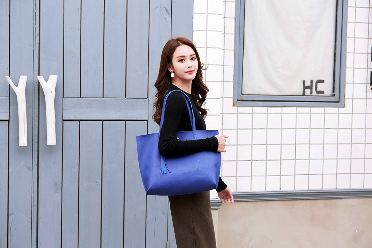 Women's Soft Faux Leather Tote Shoulder Bag from Dreubea, Big Capacity Tassel Handbag