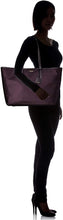 
                        
                          गैलरी व्यूवर में इमेज लोड करें, TUMI - Voyageur Everyday Tote Bag - Travel Bag for Women - Black
                        
                      