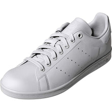 
                        
                          Cargar imagen en el visor de la galería, adidas Originals Women's Stan Smith (End Plastic Waste) Sneaker - JOY2ESpree
                        
                      