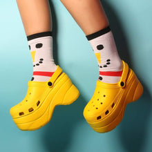 
                        
                          गैलरी व्यूवर में इमेज लोड करें, Cape Robbin Gardener Platform Clogs Slippers for Women, Women’s Fashion Comfortable Slip On Slides Shoes
                        
                      