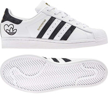 
                        
                          Cargar imagen en el visor de la galería, adidas Originals womens Superstar Shoes
                        
                      