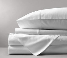 
                        
                          Muat gambar ke penampil Galeri, Tommy Bahama Queen Size Sheet Set Pure White
                        
                      