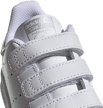 
                        
                          गैलरी व्यूवर में इमेज लोड करें, adidas Originals Juniors Stan Smith Lentic Sneaker
                        
                      