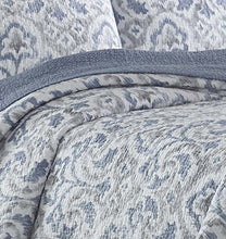 
                        
                          Load image into Gallery viewer, Tommy Bahama Cape Verde Quilt Set, Full/Queen, Smoke
                        
                      