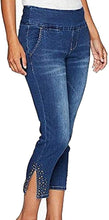 
                        
                          將圖片載入圖庫檢視器 Jag Jeans Women's Naomi Pull on Crop with Studs
                        
                      